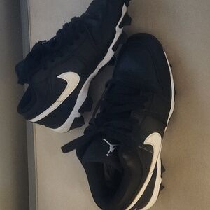 Nike Kids Black and White Cleats